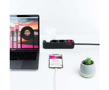 REGLETA PROTECTORA 3 TOMAS CON INTERRUPTOR NEGRO NANOCABLE